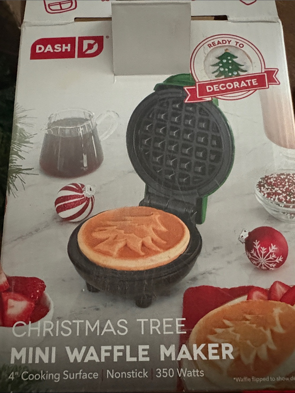 Dash mini waffle maker New - Picture 3 of 4
